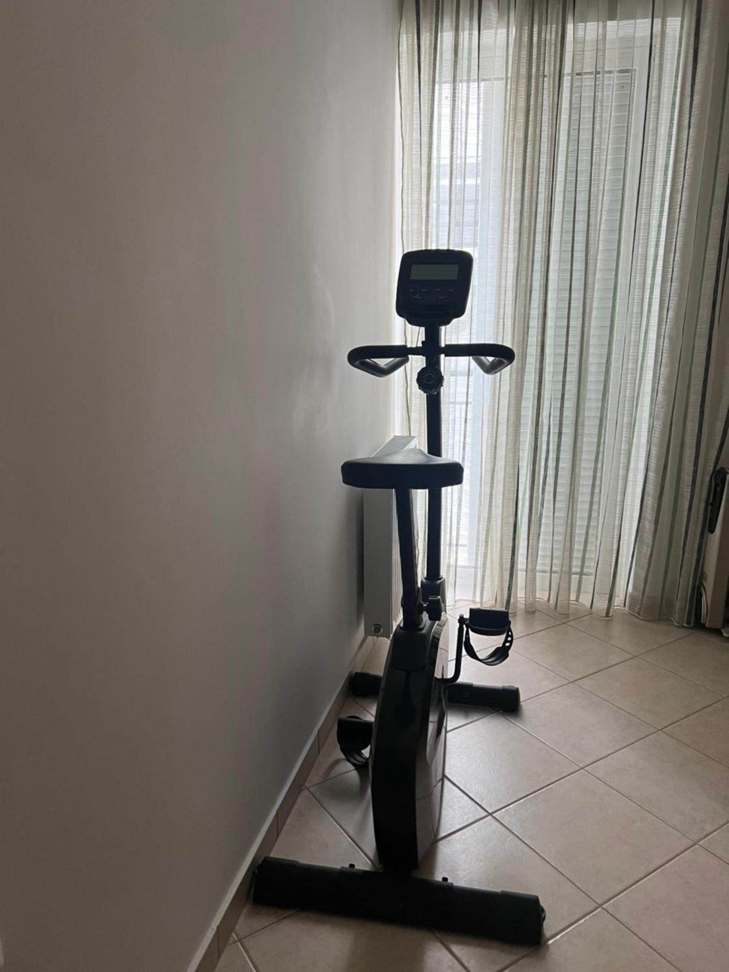 H&H Cozy Retreat Apartment Piraeus Bagian luar foto